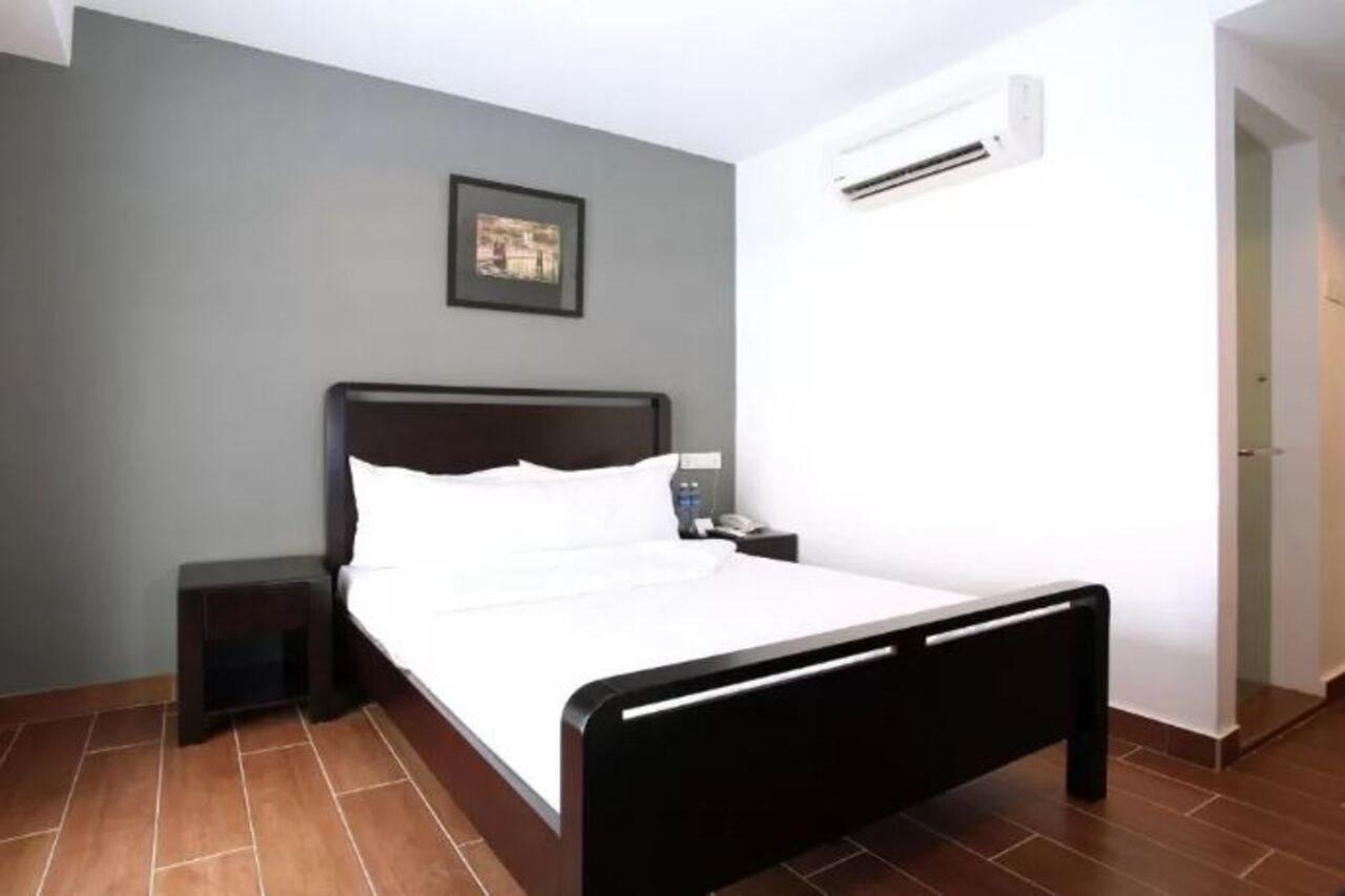 Hotel O Crossroads Hotel Kuala Lumpur Eksteriør billede