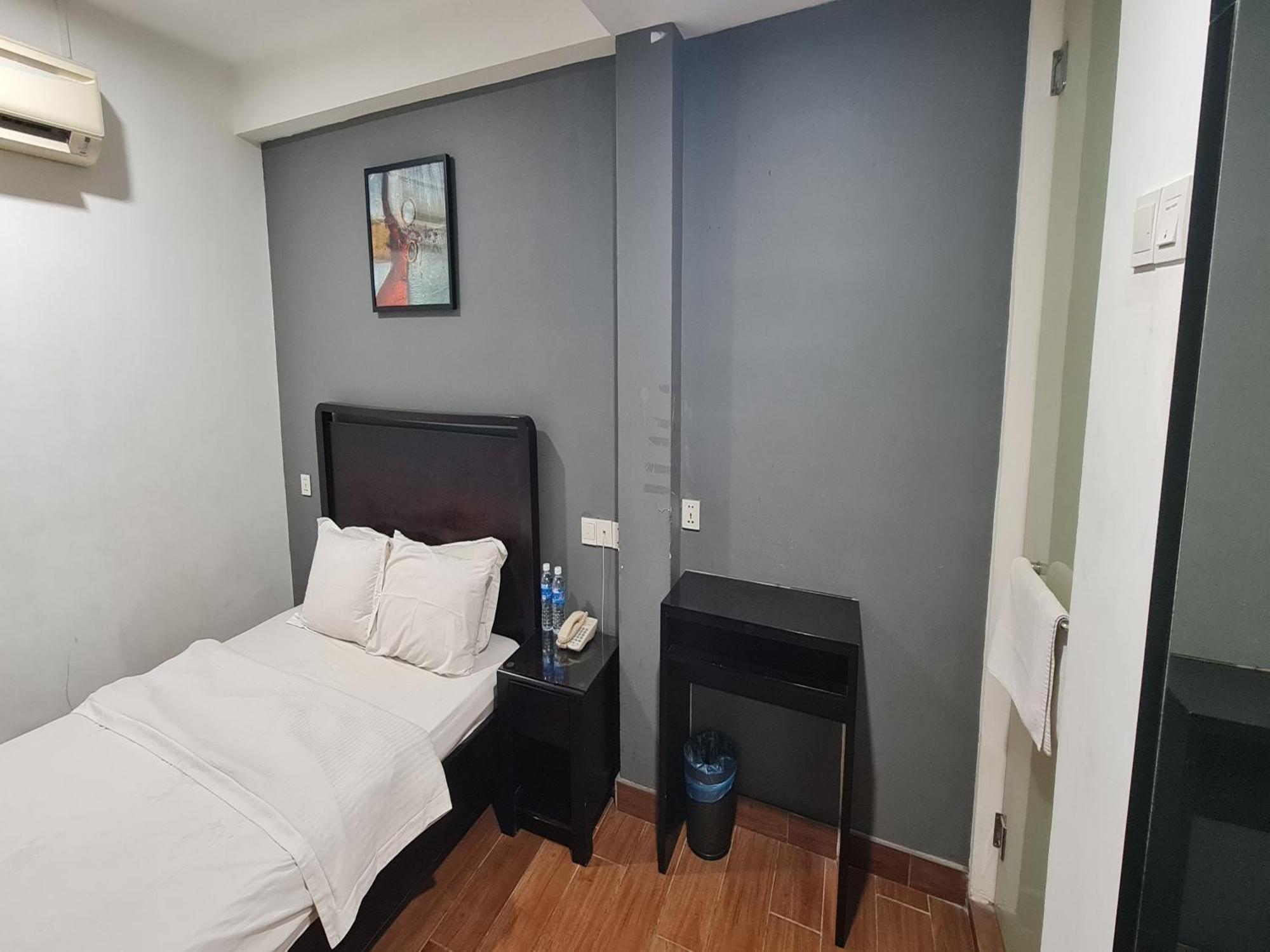 Hotel O Crossroads Hotel Kuala Lumpur Eksteriør billede